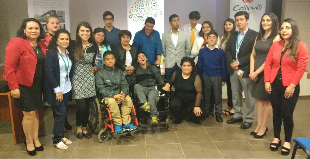 SenadisAraucani's tweet photo. En Collipulli Directora Regional felicita y destaca el impacto de proyecto "Habilidades sociales, un paso a la autonomía", ejecutado por Escuela especial Erico Hornung y financiado por el Gobierno a través de Senadis #ChileMejor https://t.co/BpVxZI2UQf