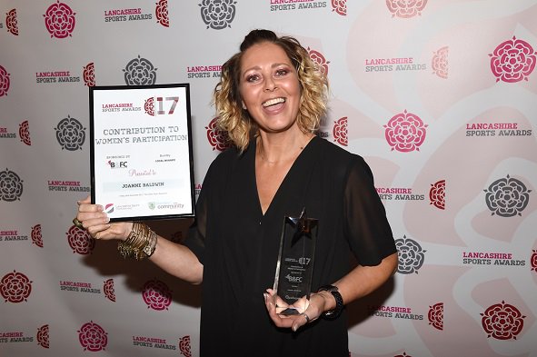 ActiveLancs's tweet photo. Congratulations to Joanne Baldwin, Winner and @CharleneMakoPT, Highly Commended for the Contribution to Women's Participation. Thank you to @b_and_fc for sponsoring this award! #LSA17 https://t.co/b0uYC1tzdN https://t.co/f0yMFJJlRt
