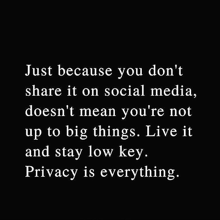 seritheartist's tweet photo. No caption needed. Currently enjoying my privacy. #shhh #huh #pshh #mmm #hmm #phhs #ha #uff #zzz #sss #phew #silence #tiktok #blahblahblah #lll #tshh #ootd #ooo #os #om #grrr #prrr #fsh #i #👋 #🙏 #😒 #😶 #😑 #🤐 #😊 #dontcopy #🔫 https://t.co/inM8aUzVZW