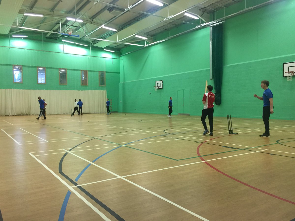 RahimAli_Coach's tweet photo. @DerbyColSport @FlintoffAcademy Off to a great start in the @AoC_info Indoor Cricket24 regional 2 out of 2 scoring 45 in the first game and 66 in the 2nd game without a batsmen being dismissed. One more to go 👍@domtaylor247 #TeamAFCA https://t.co/JtracfZrU1