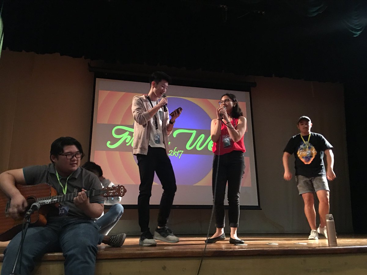 CGEdlsu's tweet photo. Alex Muñoz and Hans Angeles for BSE-MAT’s Muse and Escort!! #FroshWeek2k17 https://t.co/FvwoZOsM2m