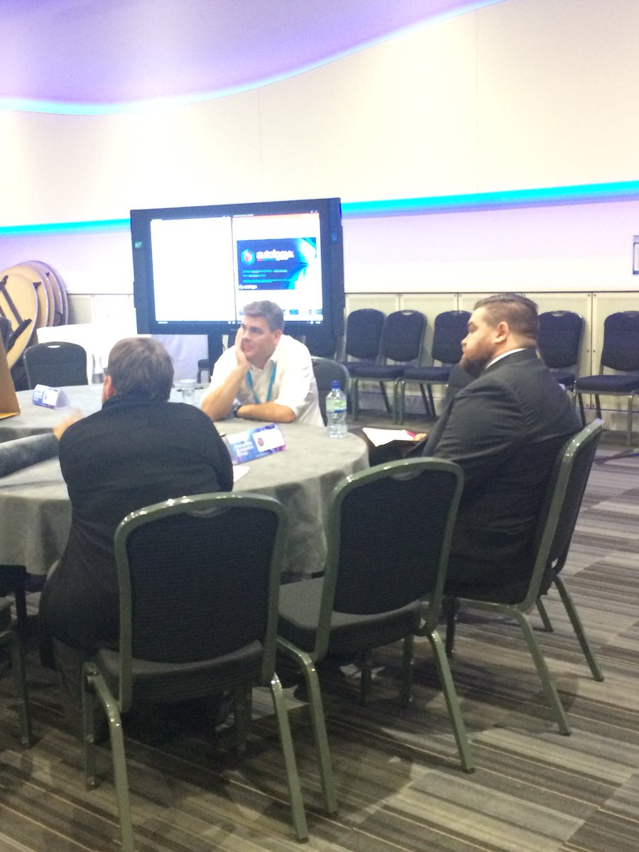 JulieWiseOwl's tweet photo. Ben Stoneham @autologyx listening intently at interaction discussion group @rpasummits #rpaweek17 #intelligent #rpa #ml #ai #automation https://t.co/dmRUDPbSYN