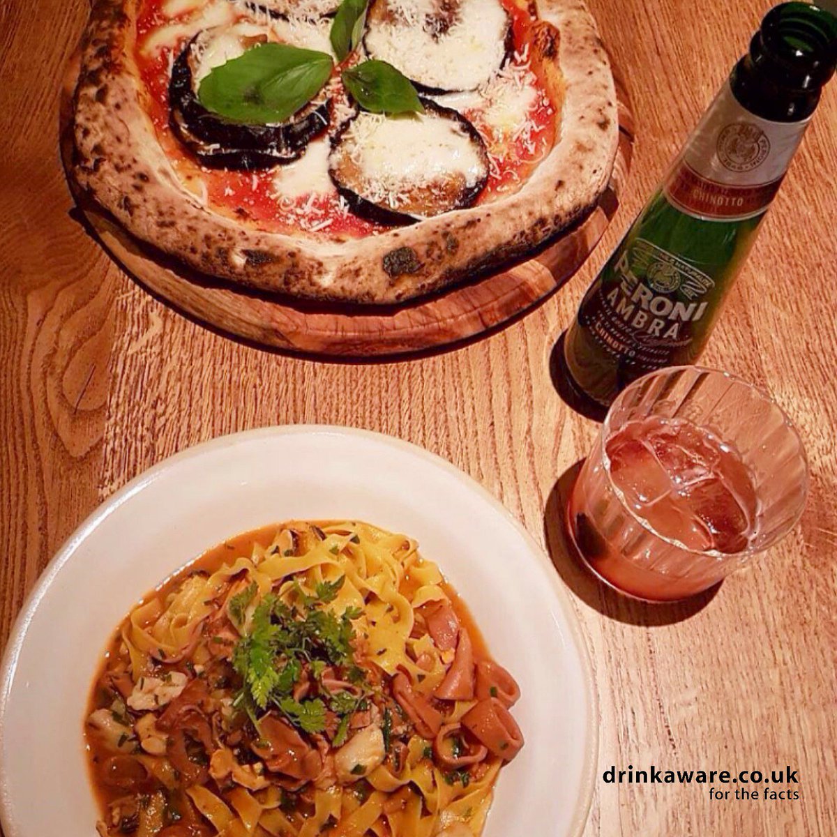 Savour a classic Italian trio: pasta, pizza and #PeroniAmbra. Discover the authentic taste of Italy at @radici_n1