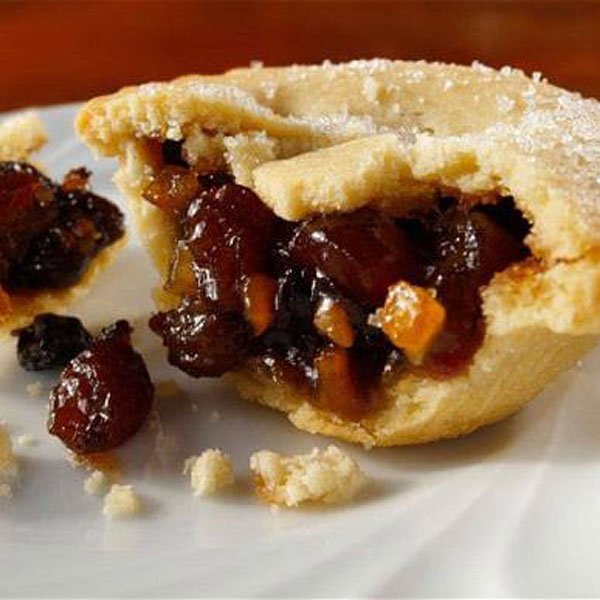 BOCNewcastle's tweet photo. "Float away to happy land on the bubbles" or go "Mulled Wine, heavy on the cinnamon and light on the cloves" Get Christmas off to a Wonderful start. Enjoy It's a Wonderful Life at our pop-up cinema, with hot drinks, bubbles, wine and mince pies on arrival! https://t.co/YrhV1twb6w https://t.co/WsH9Np4wWv