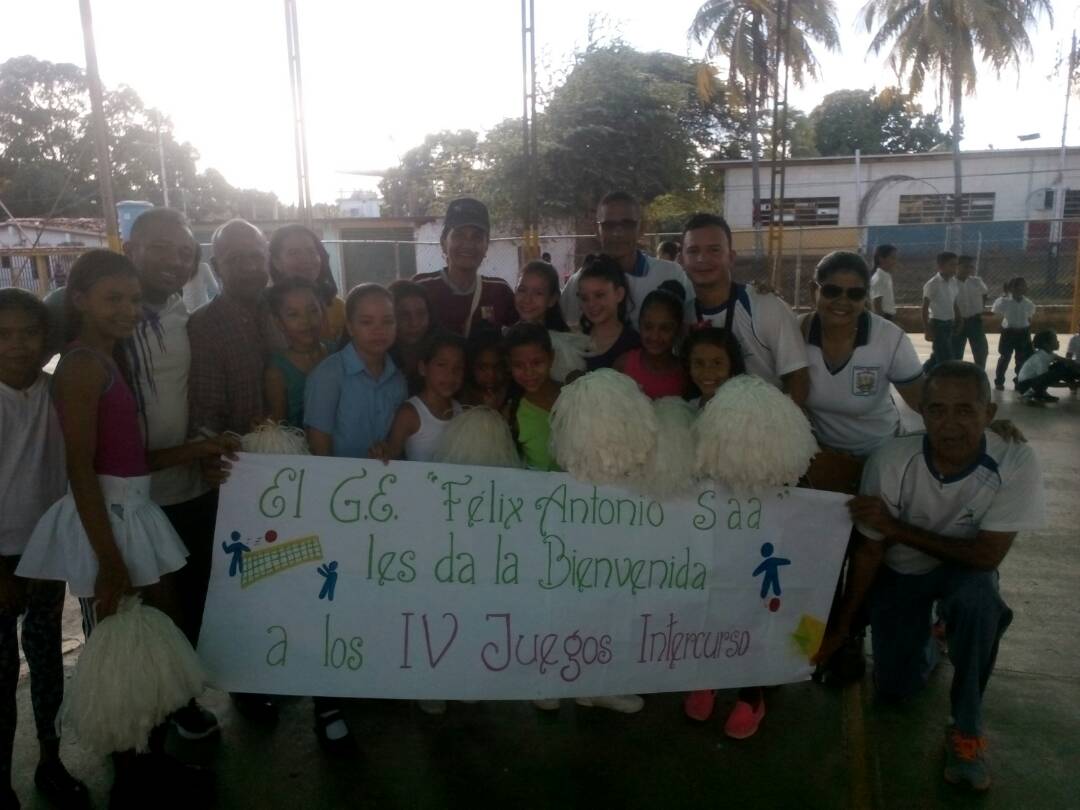 #RIBAS Inauguración de juegos intercursos,  Escuela Félix Antonio Saa. Con excelente participación de nuestros estudiantes #GUARICO