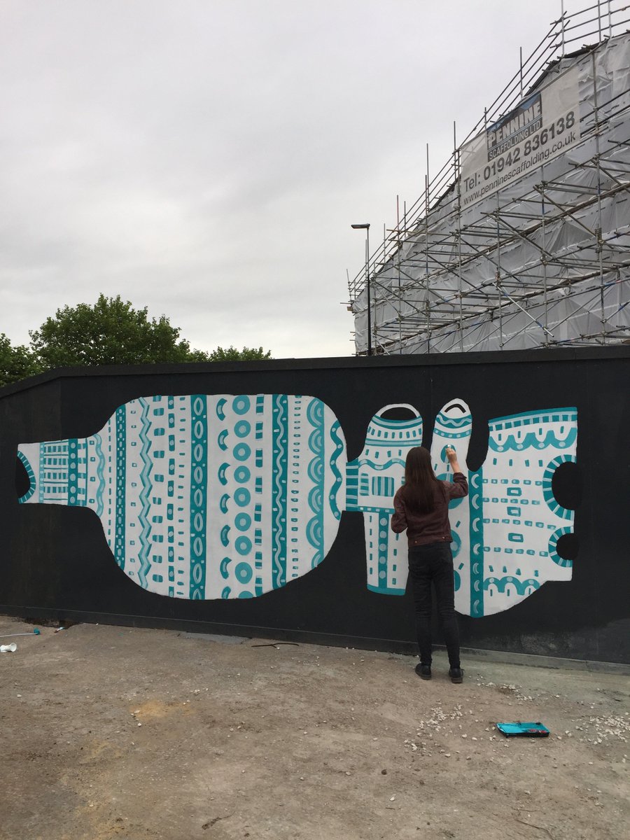 Rewind to when I painted up one of <a href="/furiouspie/">Ben Harrison</a> 's mega vessels ✏️