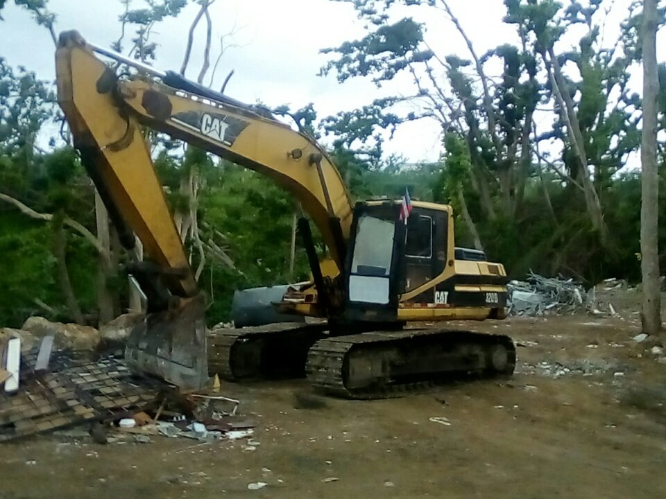 QUARAN7INE's tweet photo. I will be driving this toy today 😛
#caterpillar320b #cat #caterpillar #320b https://t.co/WOxtSy6bRL