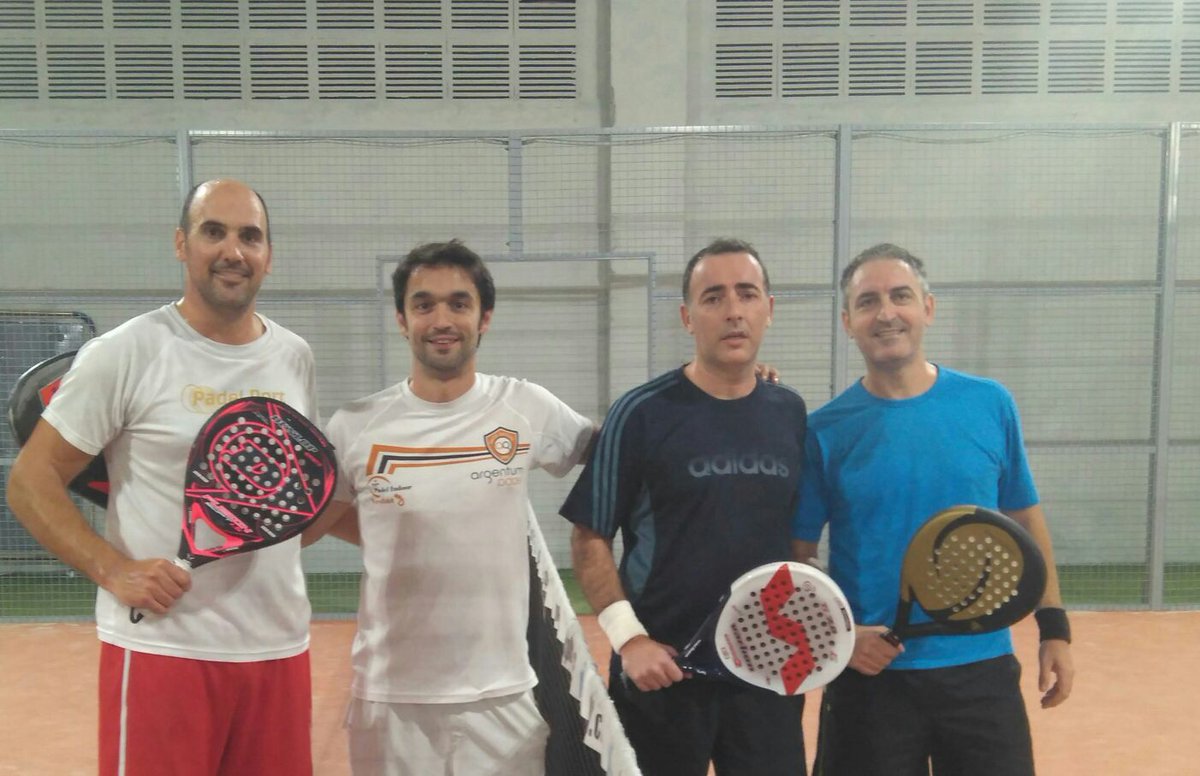 gft_es's tweet photo. El I Campeonato de #Pádel para nuestros empleados de GFT_es sigue avanzando y nuestra delegación de Valencia ha llevado a cabo su final... ¡Apostando por la actividad física, la interacción social positiva y la competencia sana! :-)  #gftactive https://t.co/0L3zzawSV1