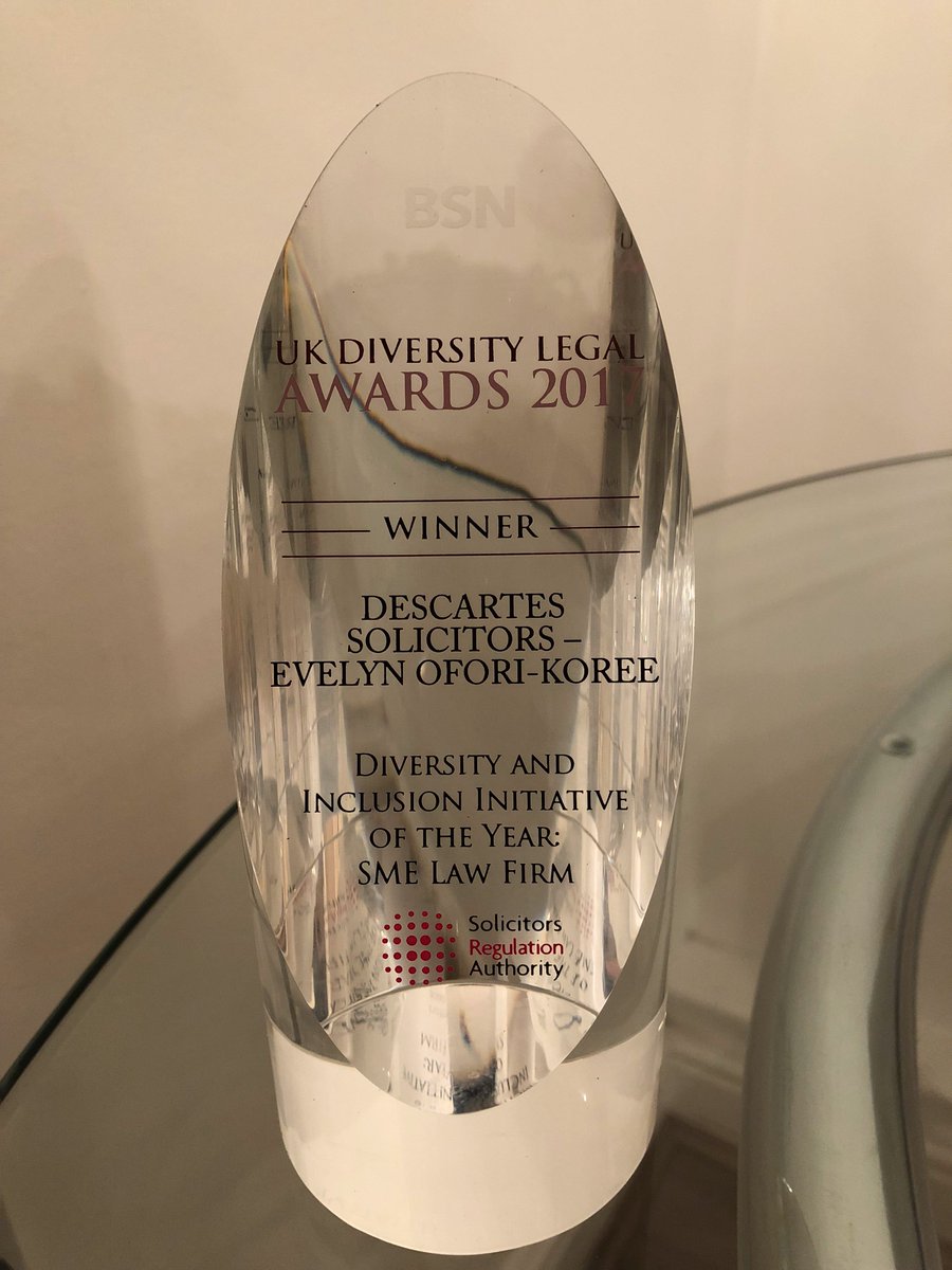 EvieKoree's tweet photo. So this happened last night....
Proud and humbled by the recognition. https://t.co/jSjhAFDbgE