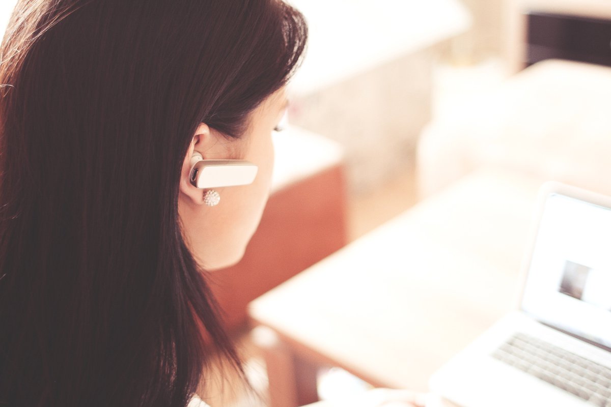 CloudbookingLtd's tweet photo. It's #International #CustomerIsWrong Day today, according to @checkiday. Not at #Cloudbooking though- we like to keep all of our customers happy, and pride ourselves on our customer service. Why don't you give us a call and see for yourself? 0800 033 7841 #customerisalwaysright https://t.co/U3XN16Jl1A
