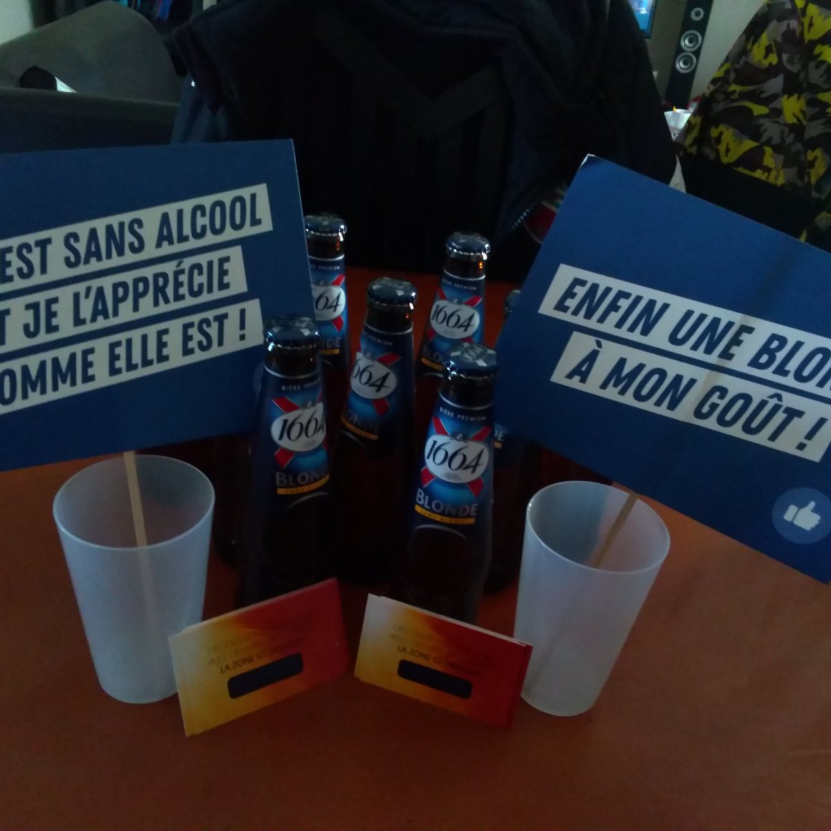 didinemael's tweet photo. Ambassadrice pour tester les bières #1664SansAlcool  merci #Sampleo  reste à partager ce moment avec mes amies https://t.co/2BKVNQ4JWC