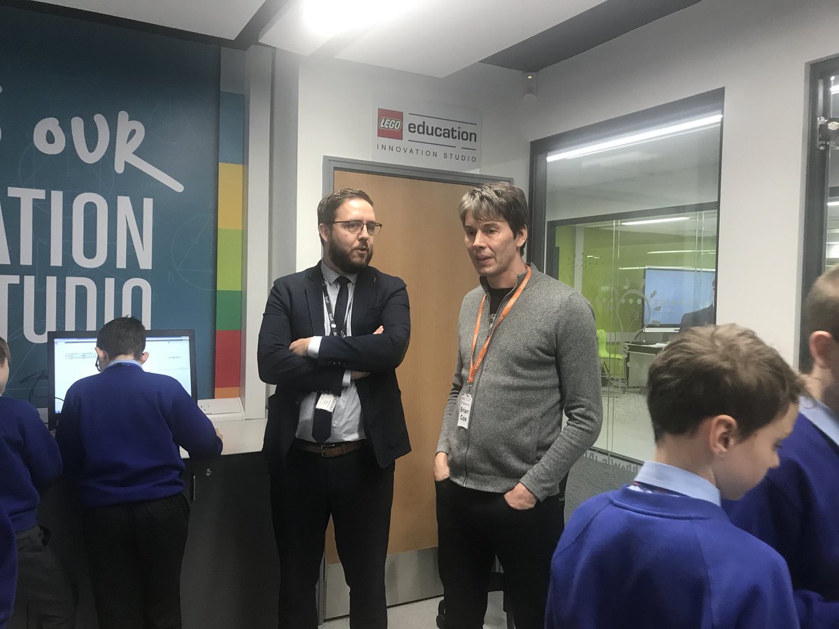 Chilling with <a href="/ProfBrianCox/">Brian Cox</a> @StaffordCollege - amazing to show off our Facilities with a true inspiration!!!