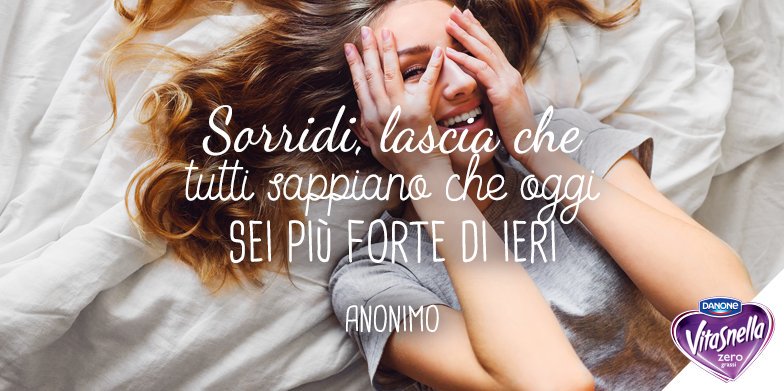 vitasnella's tweet photo. Non lasciarti scoraggiare dalle difficoltà della vita, sfodera il tuo #sorriso migliore in ogni occasione. Cosa ti fa sorridere di più?
#Vitasnella #iomisentoleggera https://t.co/CBmCnfxN52