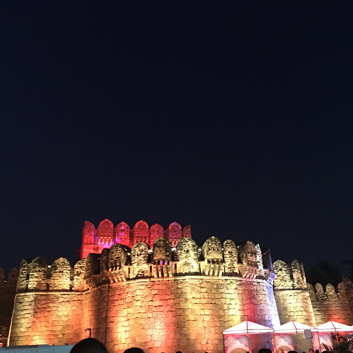 AlkaAsthana's tweet photo. Golconda Fort: Majestic &amp; Mesmerizing #GES2017 https://t.co/IhBn7twXaL