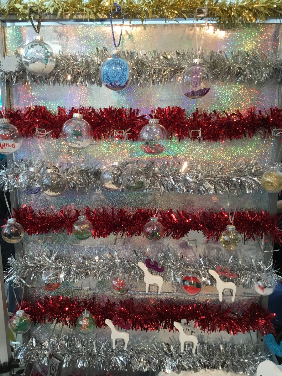 Made In Cornwall show is buzzing!  <a href="/supportcornwall/">Sonia Torres</a> #MiCXmas2017