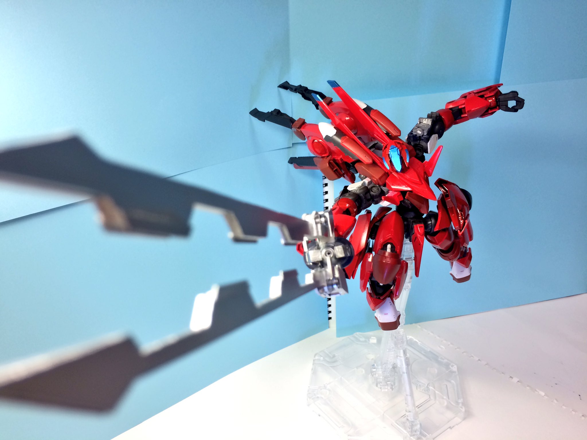 メカニカルおじや Twitterren マークドライツェン 実は1番最初に作ったファフナーです 何度も改修しました ルガーランスがとても似合う 4枚目はフォロワーさんの案でザインの同化による強化シーンを考えてみました カノンと一騎のこんなシーンもあっ