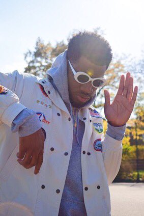 I’m an South East London Based Freelance Photographer.

I Do:
- Headshots
- Studio Shoots
- Outdoor Shoots

DM For Enquiries.

Please RT &amp; Help Support A Dream.. 🙏🏿