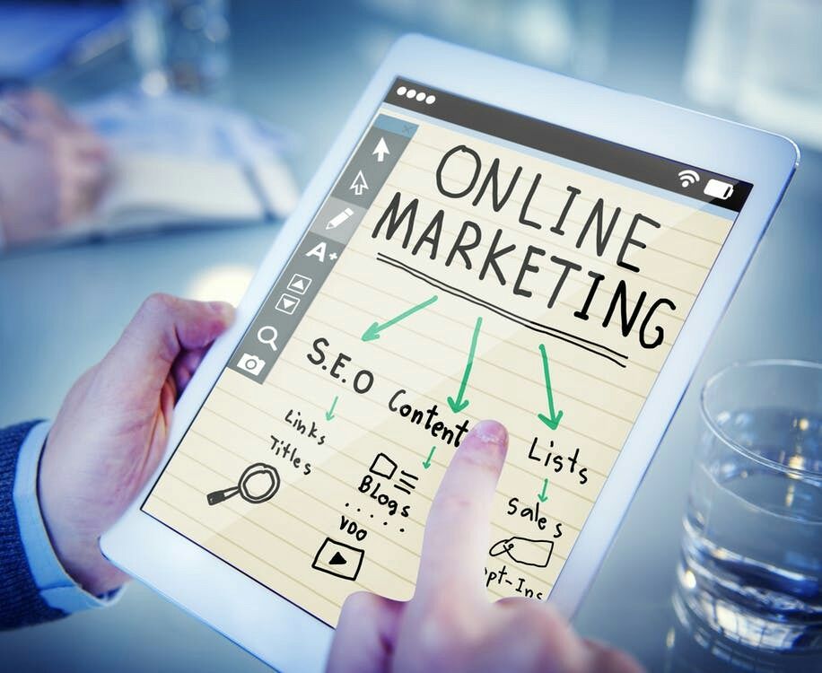galpaservices's tweet photo. Take a look at the top 3 content marketing trends for 2018 #marketing #business https://t.co/Vuj27jR0bi https://t.co/XWBshaN3I1