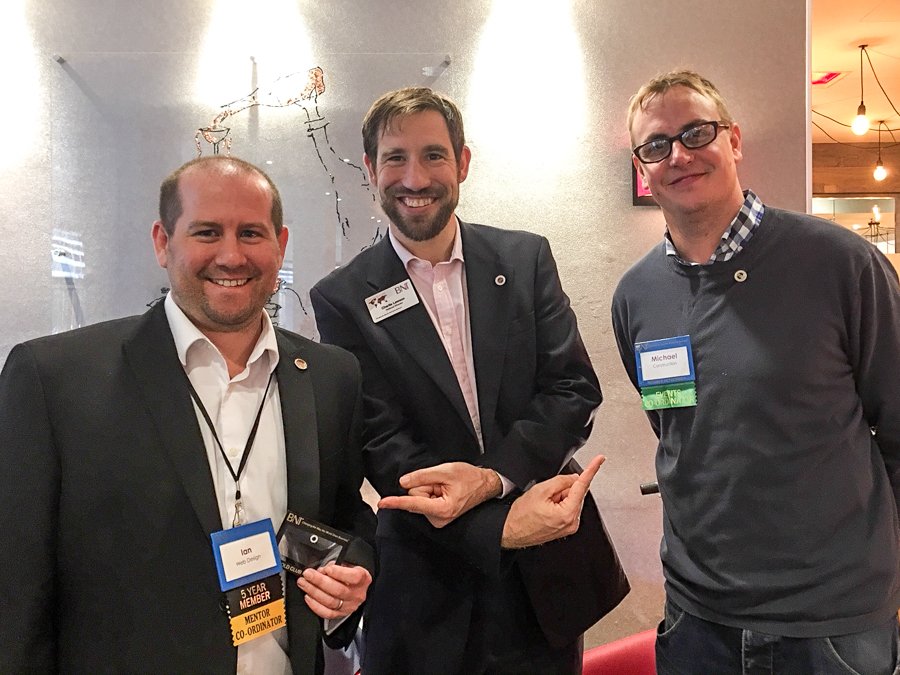 <a href="/ian_gerdes/">Ian Gerdes</a> &amp; <a href="/FiveRiseBuilder/">FiveRise Contractors</a> collecting their blue and black badges from <a href="/CH_Lawson/">Charlie Lawson</a> this morning at Acclaim.
<a href="/BNIYorks/">BNI Yorks, Humber, N Lincs, N Derbyshire</a> <a href="/RickArmstrong11/">Rick Armstrongs executor 📎</a>