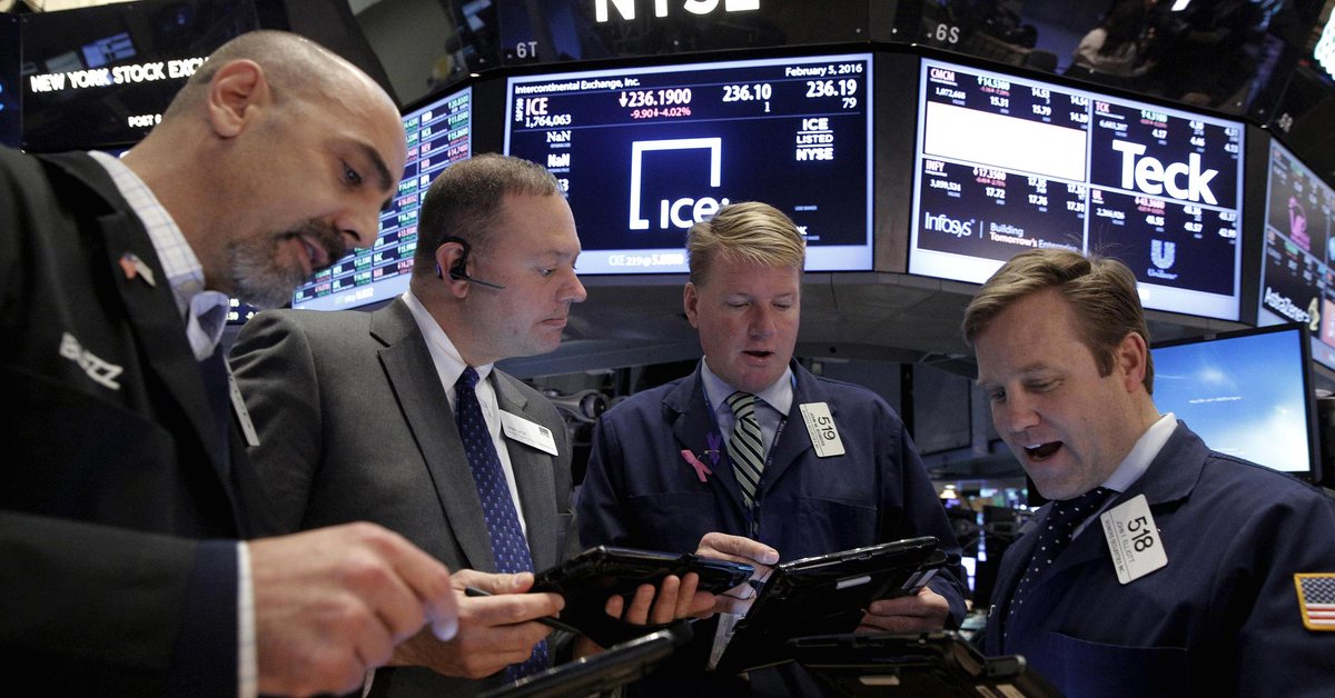 MambaAlerts's tweet image. Stocks making the biggest moves premarket: TIF, AAPL, WING, WMT, QCOM &amp;amp; more #AutodeskInc cnbc.com/2017/11/29/sto…