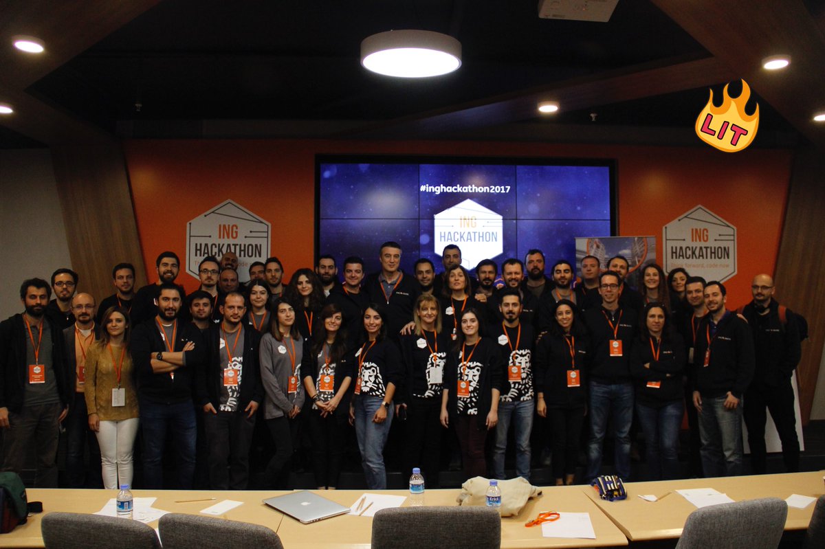 hakanyildizay's tweet photo. #INGHackathon2017 ardından geriye kalan hatıra fotoğrafı 📸. https://t.co/WqzLCtipPW