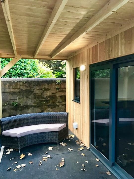Here's a recent garden jacuzzi room we completed in Ayr! Makes a great place for entertaining family and friends over Christmas ☺️🎄🏡 #Ayr #ayrshire #garden #gardenroom #jacuzzi #christmas #family #entertaining