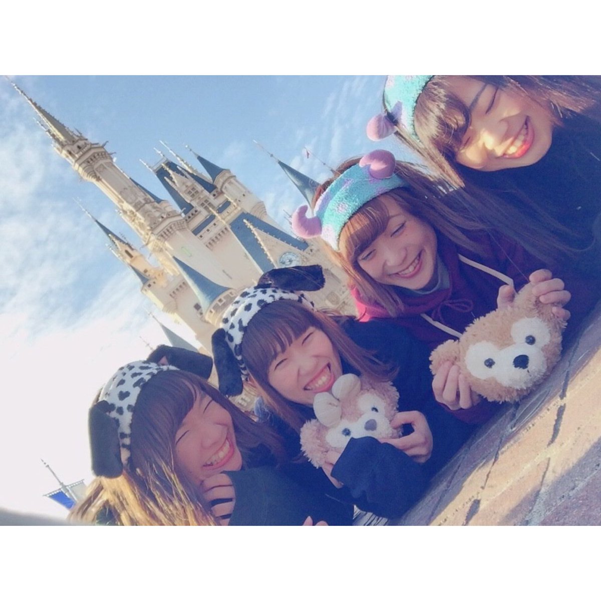 ayataka2207's tweet photo. この前の週末に
ディズニー行ってきた ✌︎❤︎ https://t.co/1r5EOx0wKk