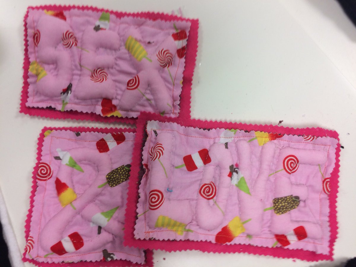 ToriaK_75's tweet image. Good art day @LeedsArtGallery   @Union105 #craftivism #art #MakingTheWorldABetterPlace #love #stitch #sew