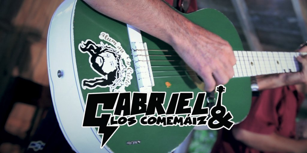 gabrielcomemaiz's tweet photo. Hoy es un buen día para escuchar la mejor música y recorrer las maravillas que ofrece #Venezuela con #GabrielylosComemáiz Móntate en la #Kombimáiz #VamosPués #Cultura #FelizMiércoles#29Nov https://t.co/oFY0oFyZ2W