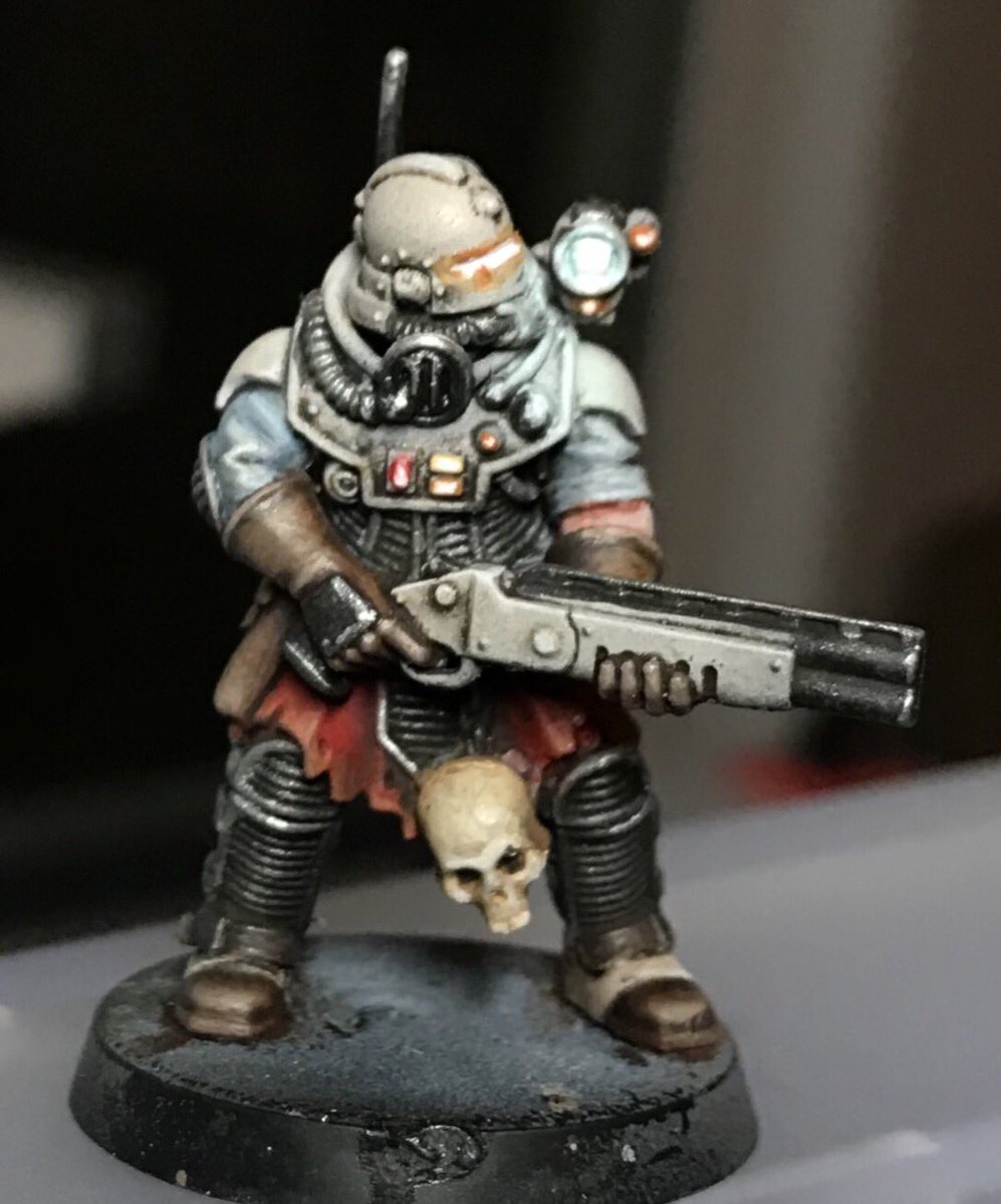 ACoatofGrey's tweet image. Mission is a go #necromunda. Color scheme for my hired guns working for the Inquisition/Mechanicus. #thecompanymen