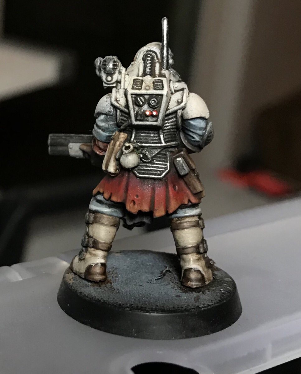 ACoatofGrey's tweet image. Mission is a go #necromunda. Color scheme for my hired guns working for the Inquisition/Mechanicus. #thecompanymen