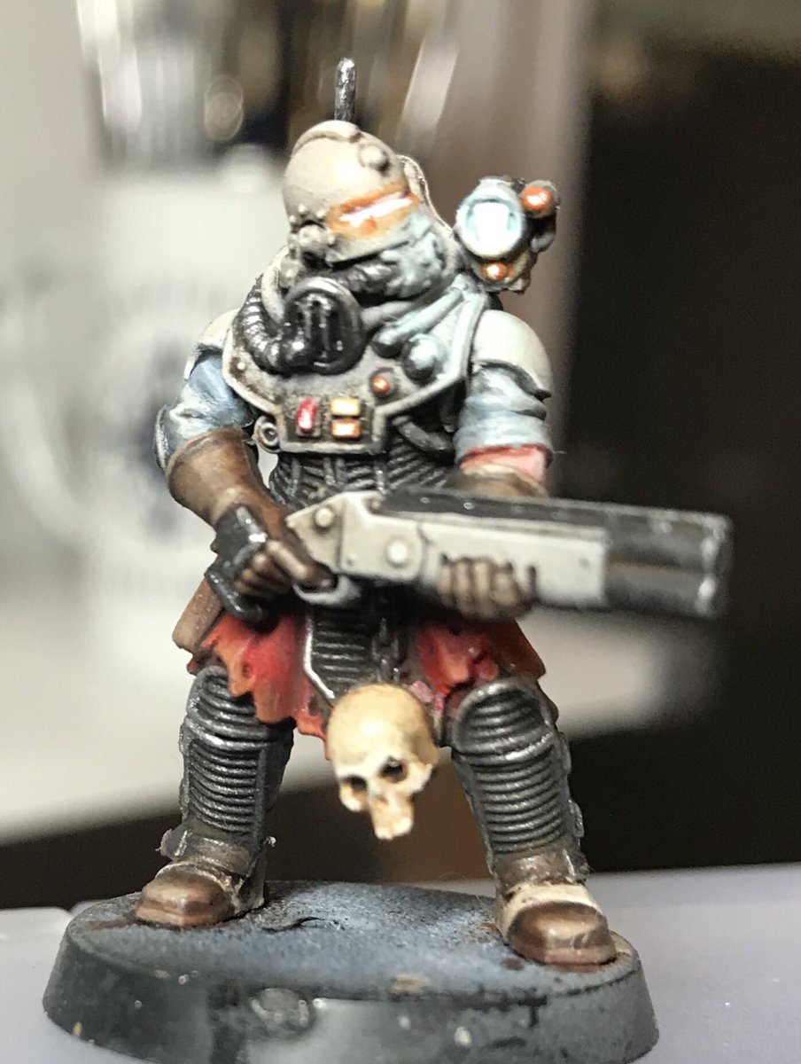 ACoatofGrey's tweet image. Mission is a go #necromunda. Color scheme for my hired guns working for the Inquisition/Mechanicus. #thecompanymen