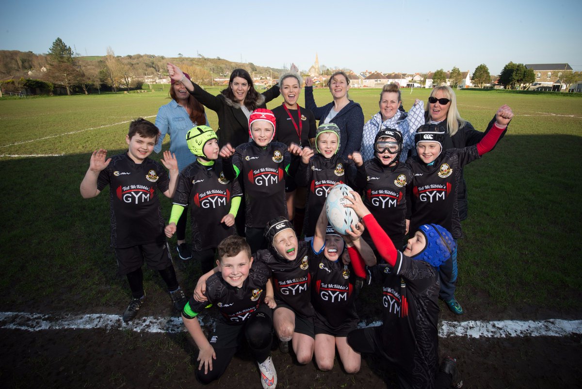 WelshRugbyUnion's tweet photo. Make an impact on the future of Welsh grassroots rugby. Complete this short survey https://t.co/sAyQL5fsQO with a chance to win home Wales NatWest 6 Nations tickets🎟️👊Full story 👉 https://t.co/IlGtnqF9OX 👏 https://t.co/qGODHkf0aX