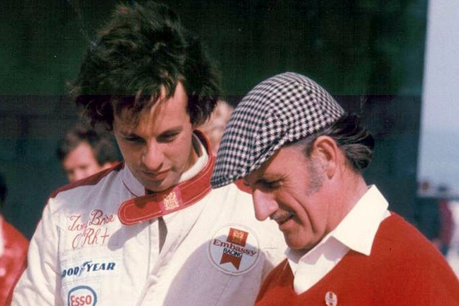 #TonyBrise died at the age 23 in an airplane crash together with #GrahamHill and four more team members
snaplap.net/driver/tony-br…