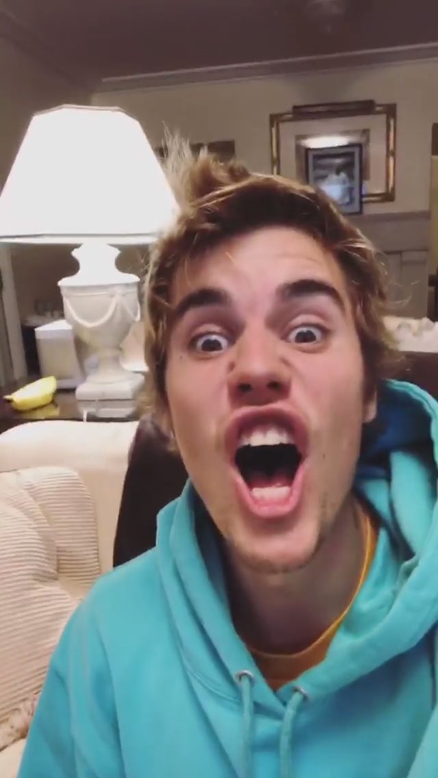 jdbiebertg's tweet photo. I LOVE THIS DORK. https://t.co/kgNQNDMXzk