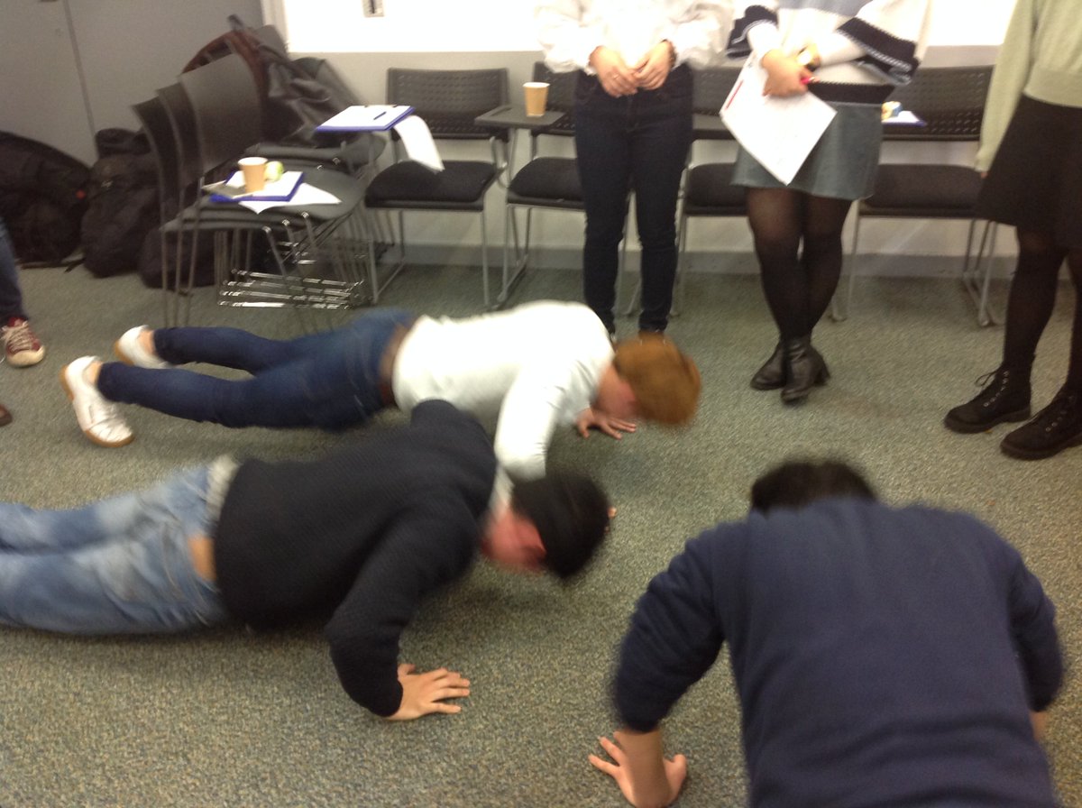 GlobalYorkUK's tweet photo. Today our Ritsumeikan students took part in a Risk Fair as part of their creativity course. They had to take emotional, intellectual, financial and physical risks! #RiskFair #CreativityCourse https://t.co/bLm100Dfgp