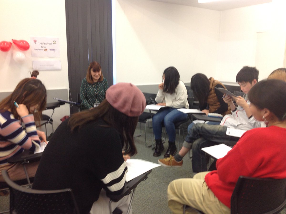 GlobalYorkUK's tweet photo. Today our Ritsumeikan students took part in a Risk Fair as part of their creativity course. They had to take emotional, intellectual, financial and physical risks! #RiskFair #CreativityCourse https://t.co/bLm100Dfgp