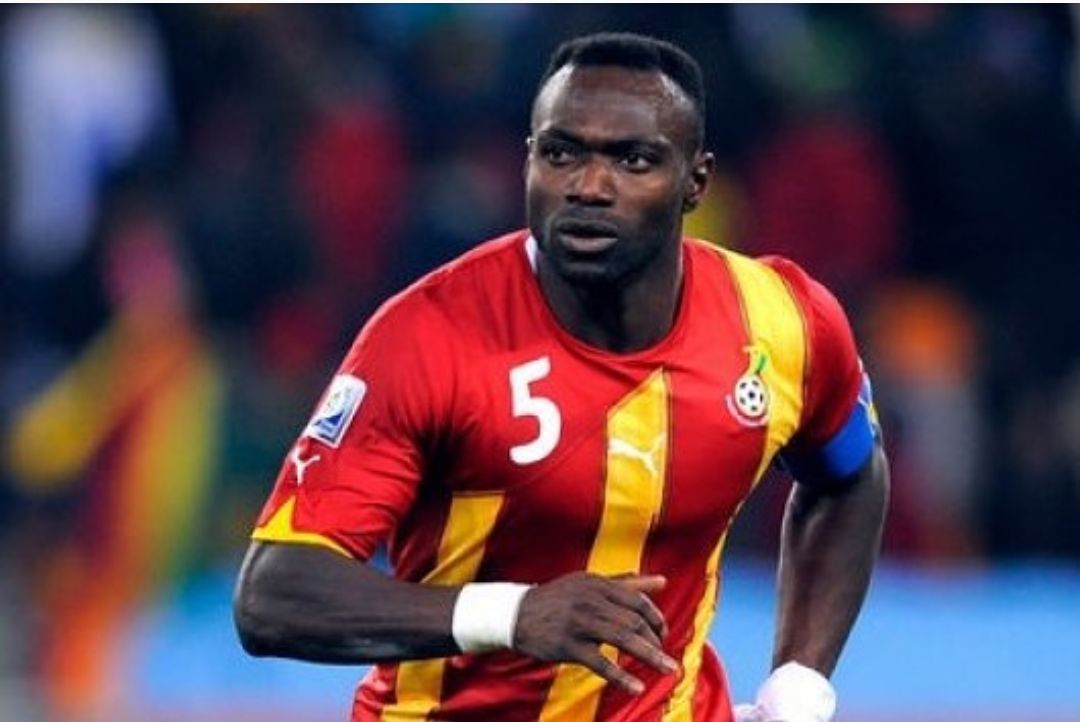 Happy Birthday to Former Black Stars Captain John Mensah. May God Richly bless you.  