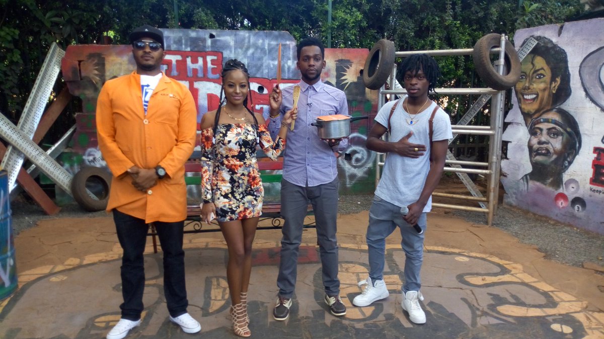 #WhatsUpWednesday Challenge accepted #InaugurationKe with hosts <a href="/dpweke/">Daniel Weke</a> <a href="/ETHADEEJAY/">DEEJAY E</a> <a href="/lola_hannigan/">Lola Hannigan</a> and <a href="/ShaqTheYungin/">SHAQTHEYUNGIN</a> on <a href="/EbruTVKenya/">EbruTVKenya</a> #TheEdge254