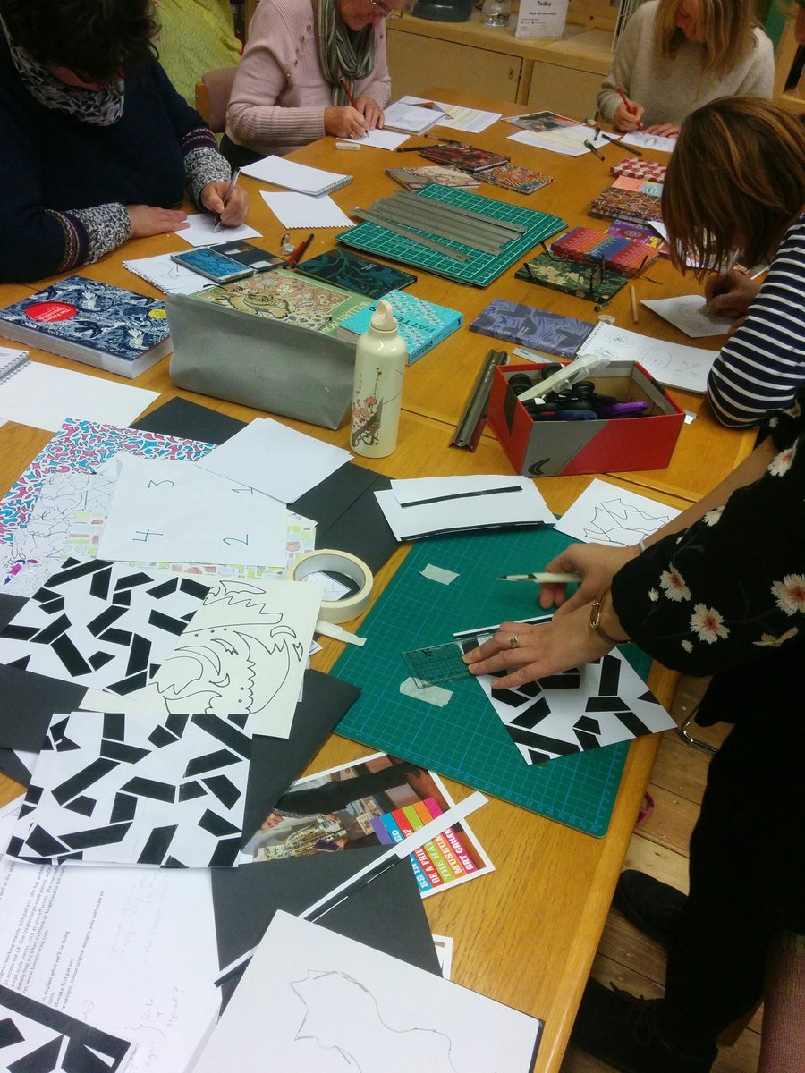 CarolineSalford's tweet photo. Today's celebration of pattern & design continues this afternoon in @HarrisPreston makerspace - in artist-led workshop with @bonniepattern. #HarrisMaker #Preston https://t.co/fEYQRo6CG1
