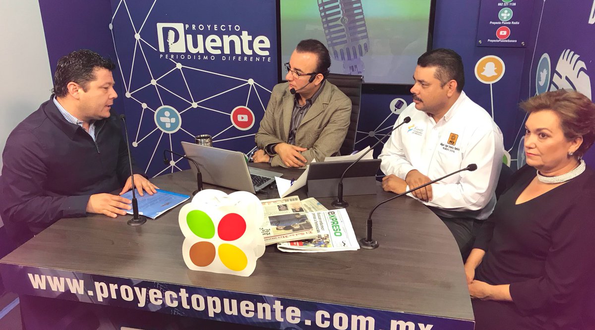 PANporSonora's tweet photo. @GalvanSecun con @elalbertomedina en @ProyectoPuente señala la importancia del #FrenteCiudadanoPorMéxico y el foro que realiza @CanacintraHmo este día https://t.co/WvNvzUZTx6