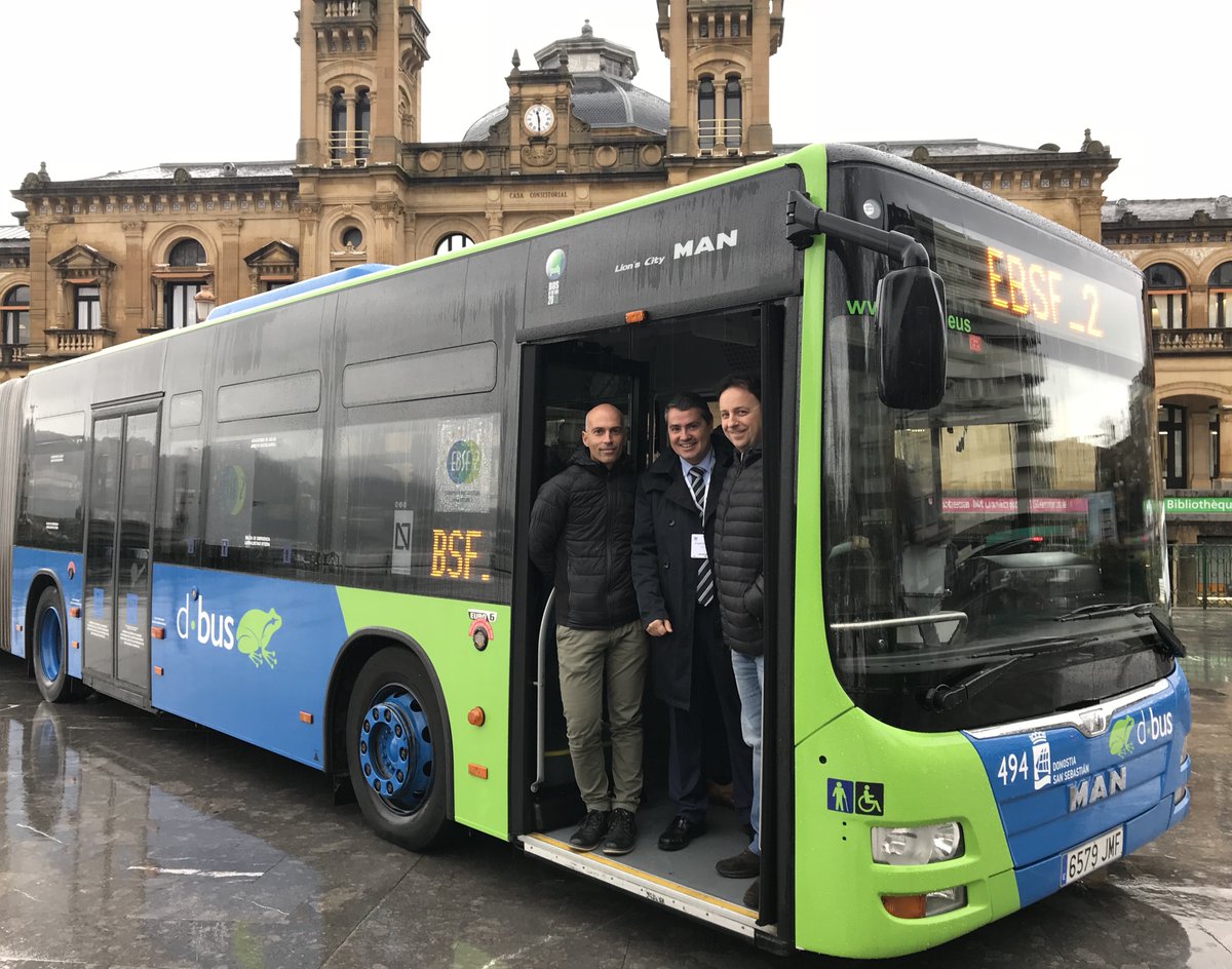 dbusdonostia's tweet photo. San Sebastián ha presentado hoy las innovaciones desarrolladas dentro del proyecto europeo EBSF_2 #autobusdelfuturo #dbus #ebsf2 #Antibunching #EkoDriving #Nonvis #Ekobus @ebsf_2project @Ceit_IK4 @ITS_Datik @UITPEurope @Ayto_SS https://t.co/EJiXBGufYM https://t.co/vEy9BMEaae