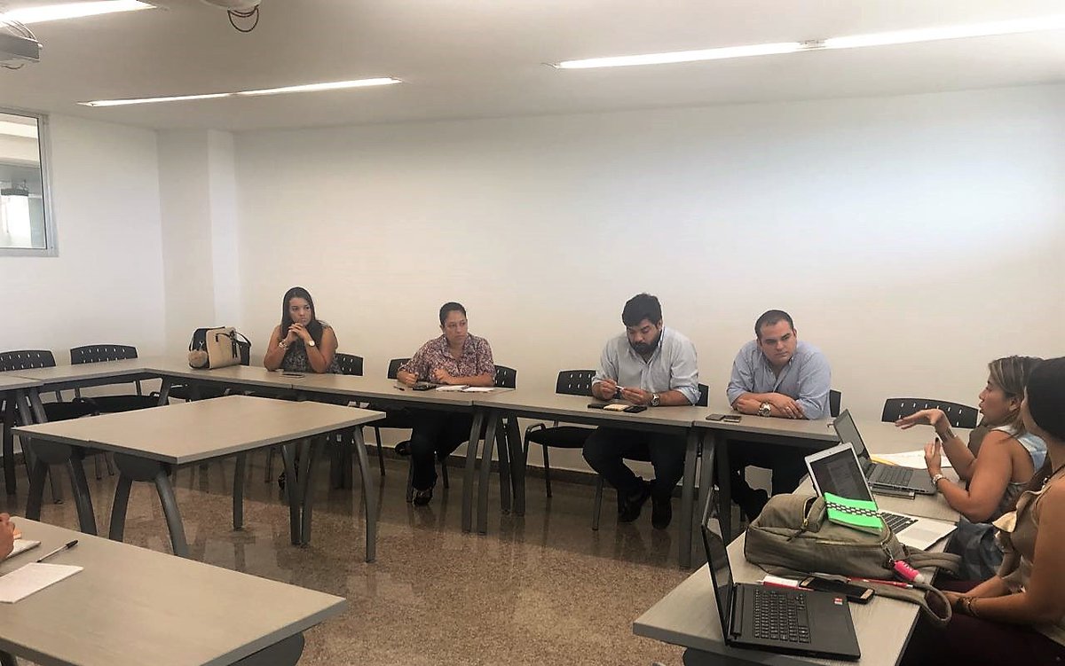 ClusterMetalmec's tweet photo. Empezamos el día #hablandodecluster en la primera mesa de Networking e Internacionalización. https://t.co/n2pZ1TcUHB