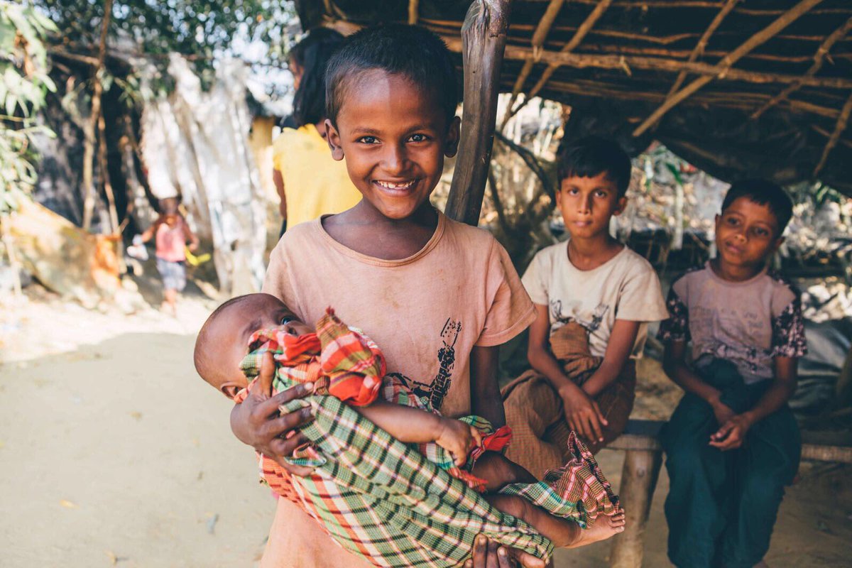 POUR EUX, TOUS ENSEMBLE, FAISONS LE !!!

FOR THEM, ALL TOGETHER,
LET'S DO IT !!!

#LoveArmyForRohingya ❤️

gofundme.com/love-army-for-…