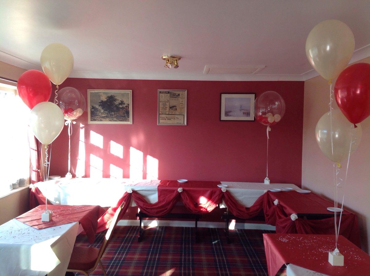 norfolkballoon1's tweet photo. #red &amp; #ivory #balloons for this #wedding on Saturday. Congratulations, we hope you had a magical day 🥂🍾🎈@ The Anvil Inn, Congham https://t.co/TxoFRUNhbL