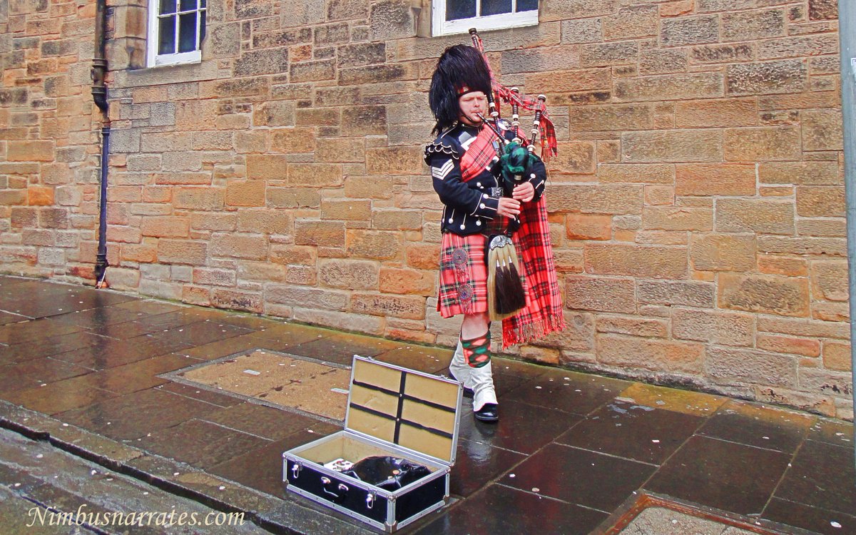 Scottish Bagpiper performing on the streets of Scotland.
#Nimbusnarrates #Travelstories #travelblog #Scotland #Edinburgh #Scottishbagpiper.