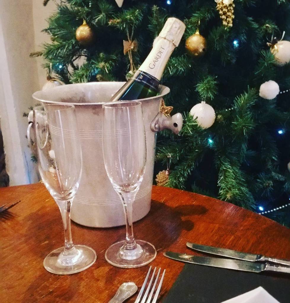 All ready for our Christmas  celebrations!
#bowerhouseinn #christmas #champagne #menu #makeitspecial