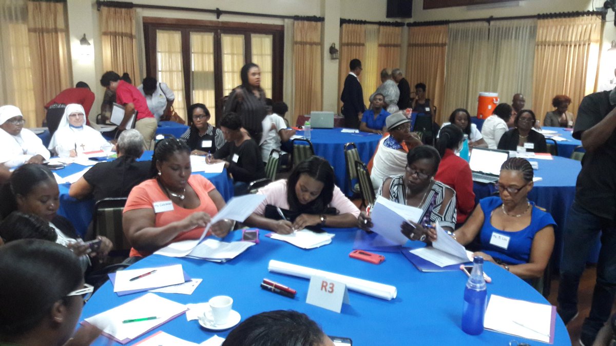 WillieRaynor's tweet photo. Maternal, neonatal &amp; infant health workshop in full swing @Alhambra Inn. #MNIH #WomensHealthJa #ChildHealthJa @NewWROC_Jamaica @themohgovjm @farifritters @nikeishasewell @Petchary https://t.co/2Icwhg0a6t