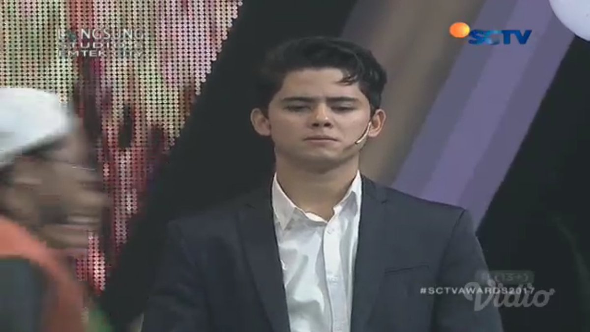 daniatii_'s tweet photo. Satya ❤😍😍 #AliandoAtSCTVAwards @alysyarief https://t.co/3M5rMEhiUH