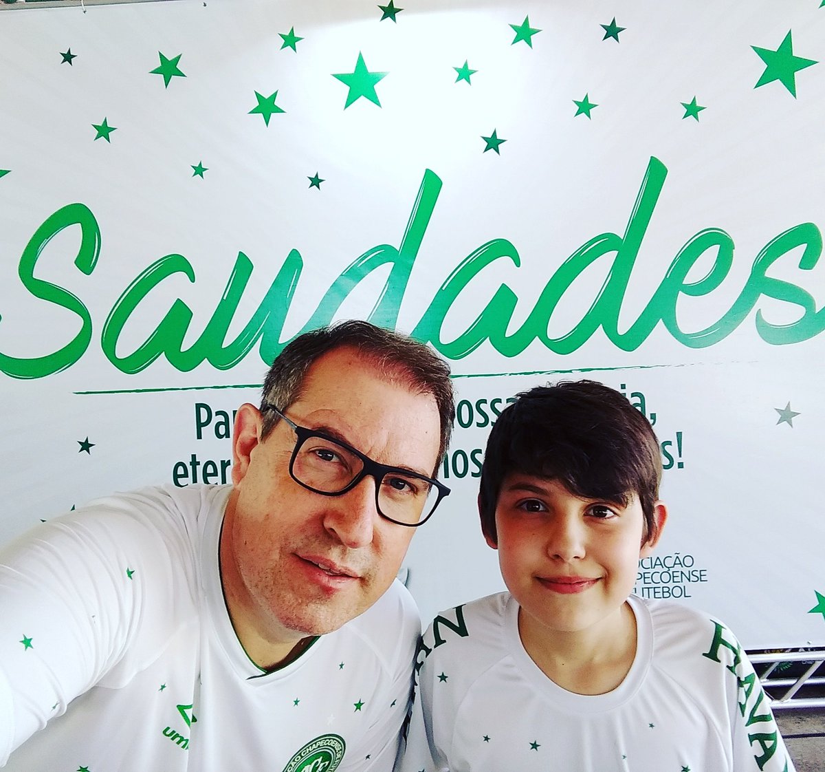 rafahenzel's tweet photo. Pra sempre , todos. https://t.co/oSuhKmoDV5